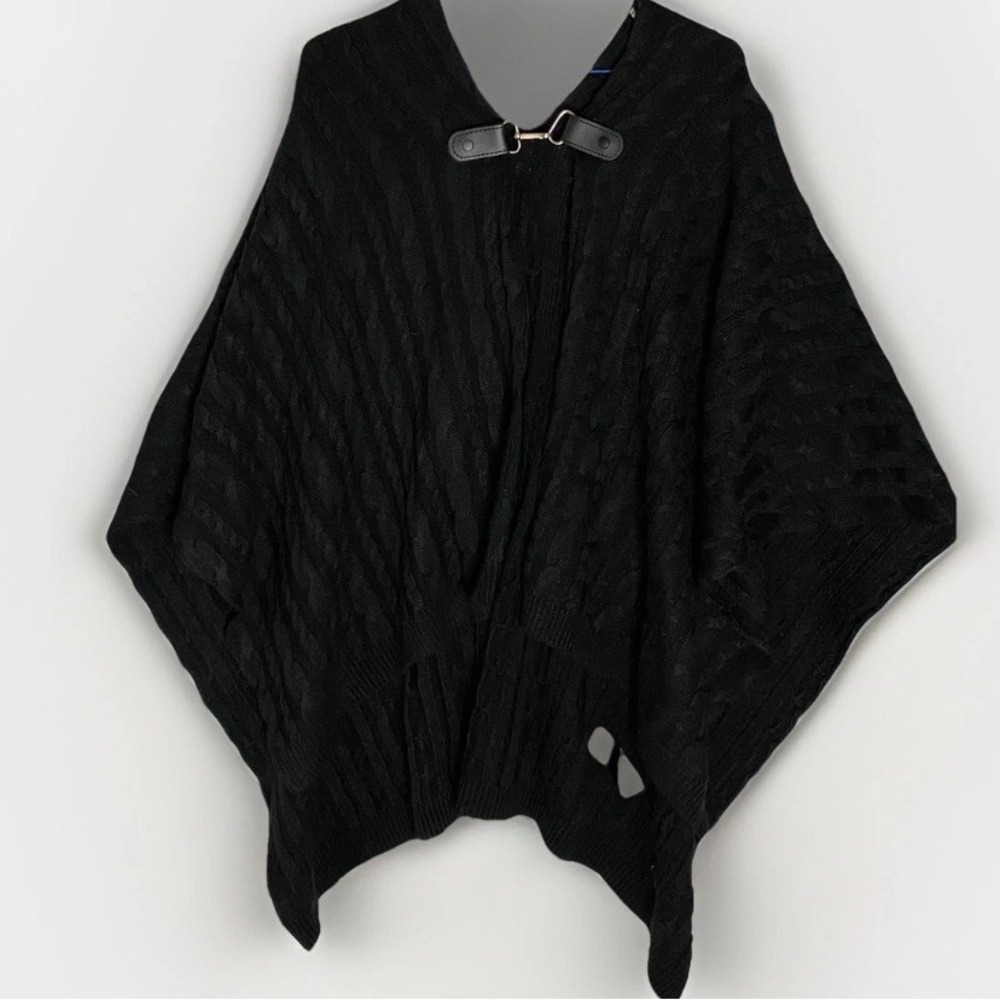 Lily Morgan Cable Knit Weave Women’s Poncho Cape Black One Size Front Clasp‎